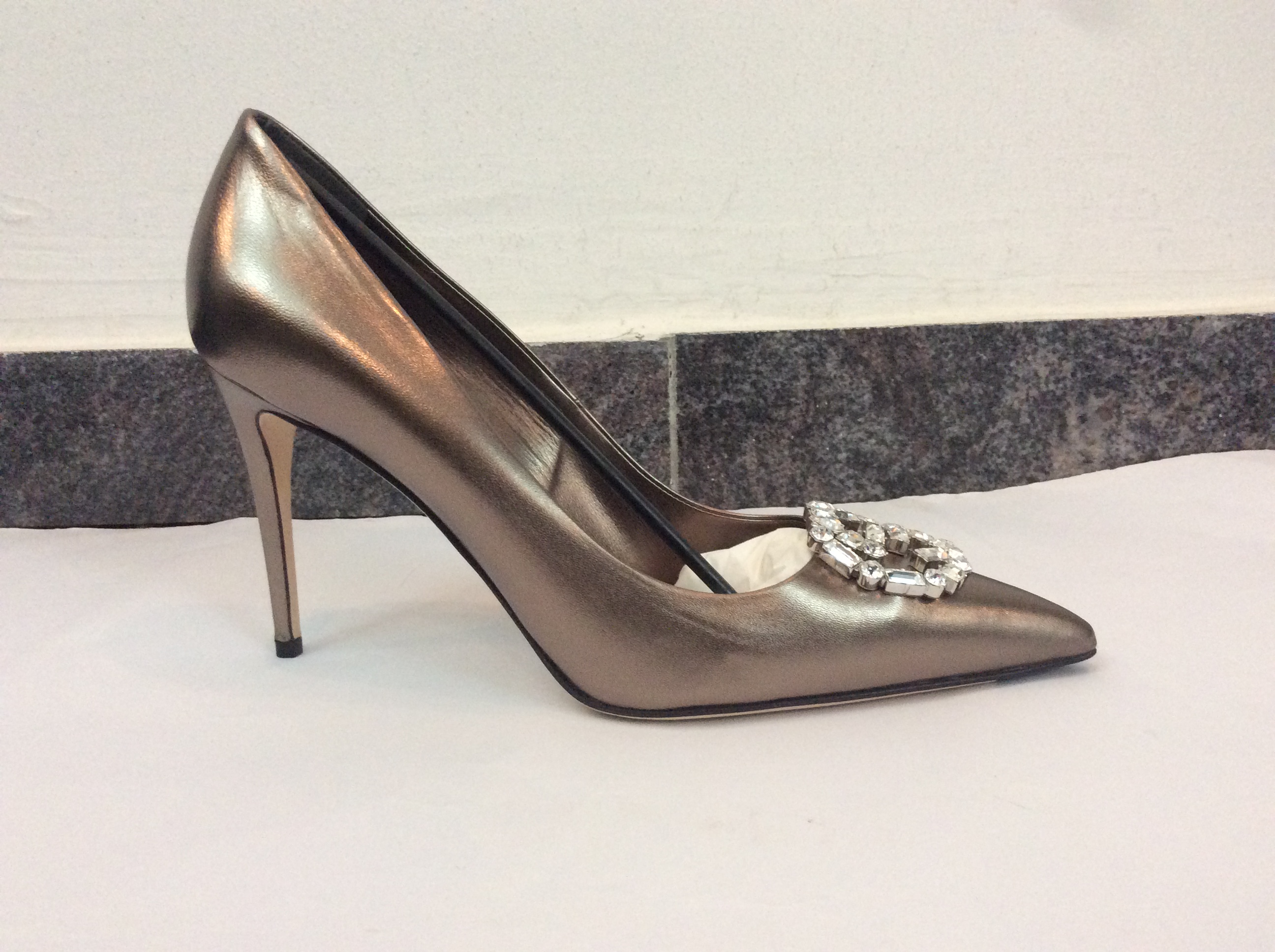 gucci embellished heels